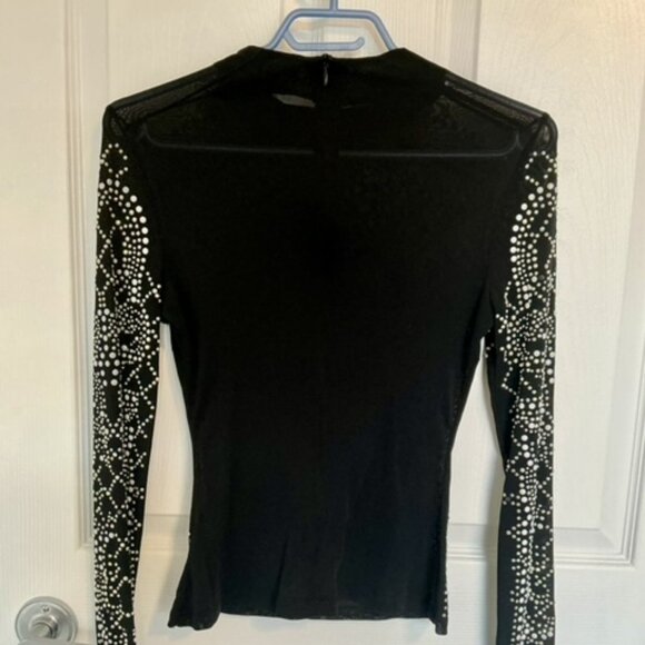 Black Sequin sheer and bead fitted top with back zipper size xs LIKE NEW! - Picture 3 of 9